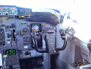 737 co-pilot cockpit side