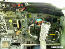 Boeing 737-200 cockpit Boeing 737-200 cockpit picture